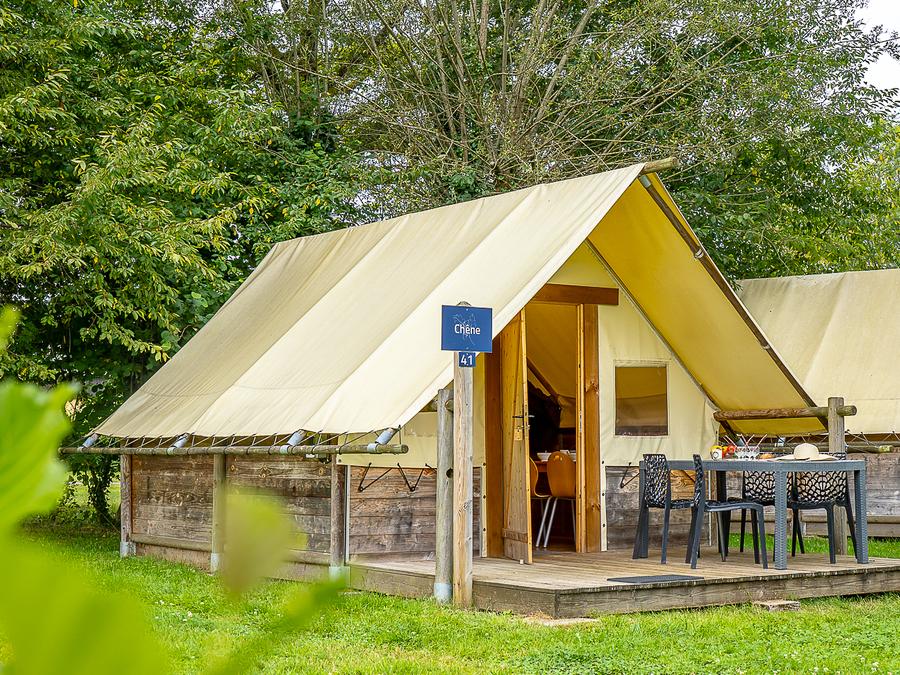 Tente en toile et en bois 4 personnes - Canadienne 2 chambres 1