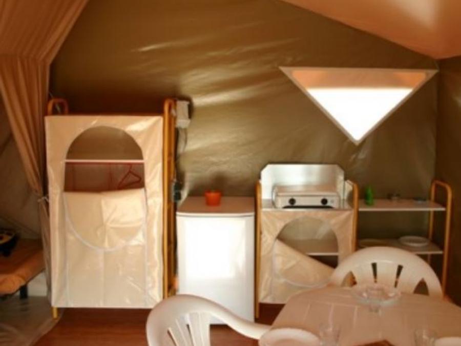 Bungalow toilé 4 personnes - Canada (sans sanitaires) 1
