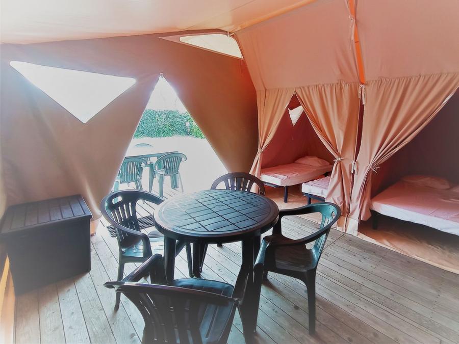 Bungalow toilé 4 personnes - Canada (sans sanitaires) 5