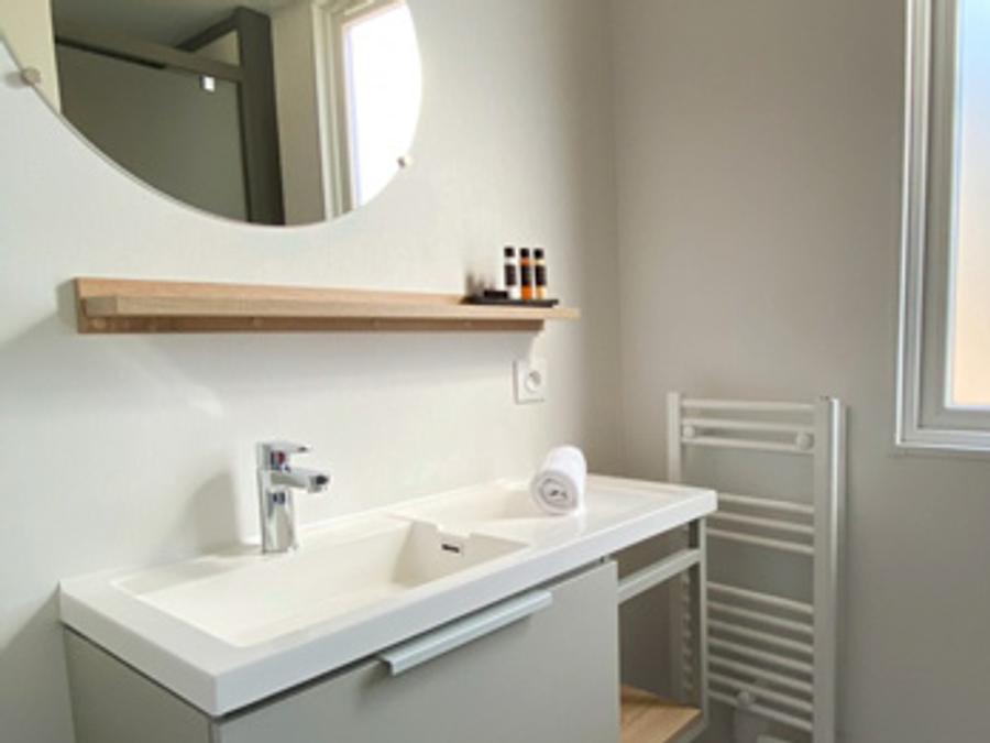 Mobilhome 6 personnes - Sunêlia Luxe Key West 3 chambres / 2 salles de bain 40m² - TV - LV - Terrasse - Linge fourni 7