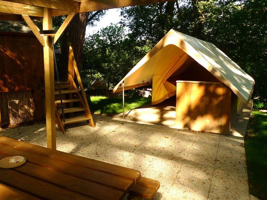 Insolite 4 personnes - Cabane Trek 6