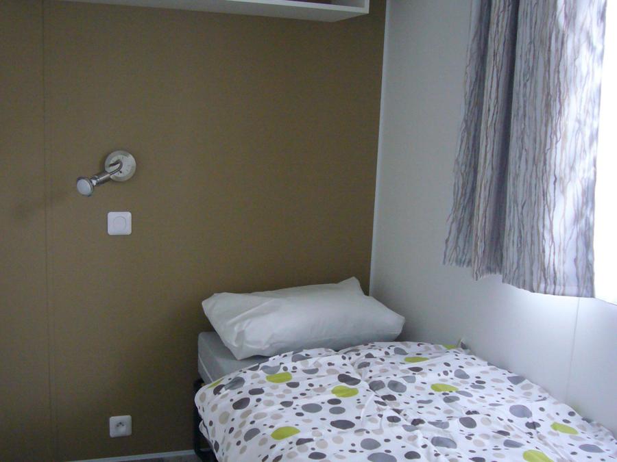 Mobilhome 8 personnes - KORRIGAN Mobil-home Confort 40m² - 4 chambres- 8pers max 5