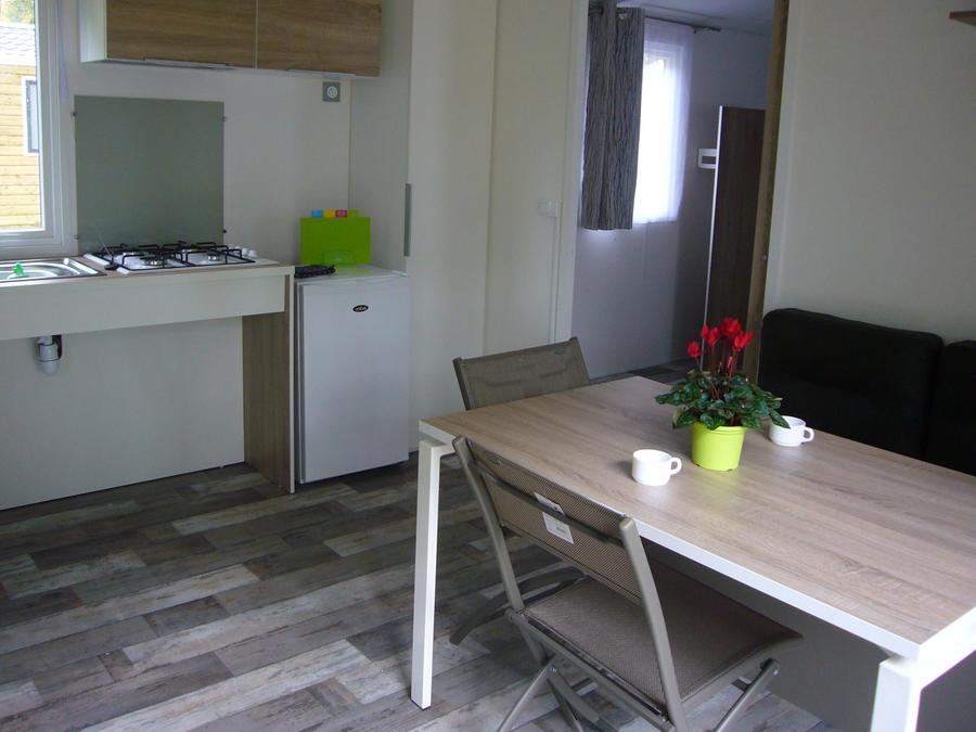 Mobilhome 4 personnes - CAVALIN Mobil-home Confort 35m² - 2 chambres ( personnes à mobilité réduite) sur parcelle >100m2 3
