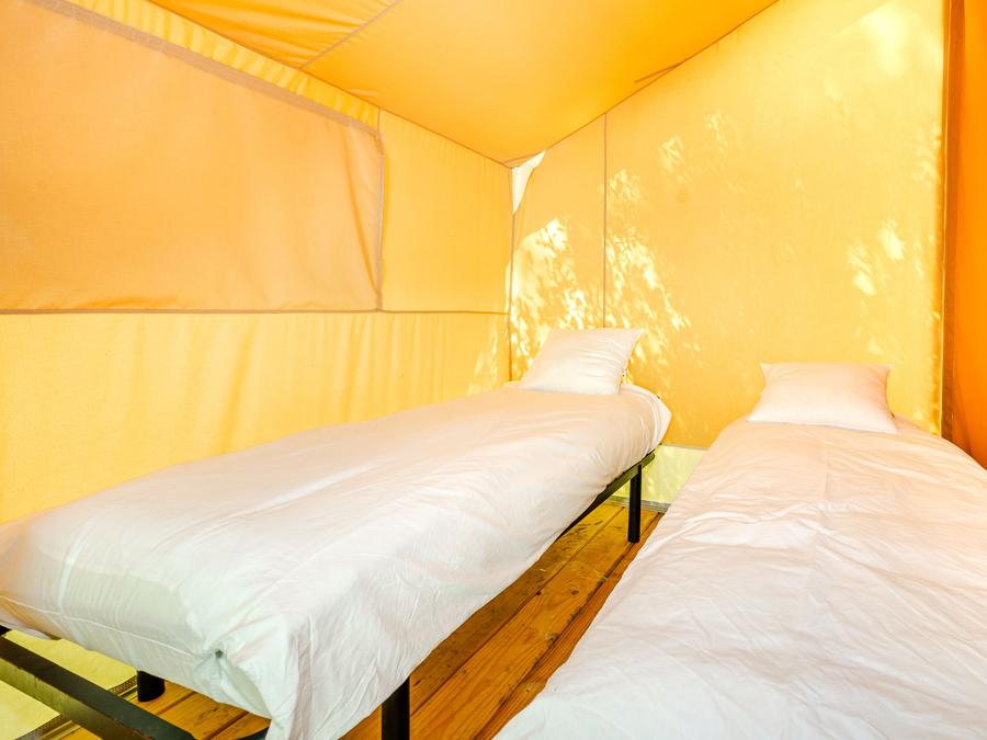 Tente en toile et en bois 4 personnes - Tente Lodge 10 + 20 m² - 2 chambres / sans sanitaires 12