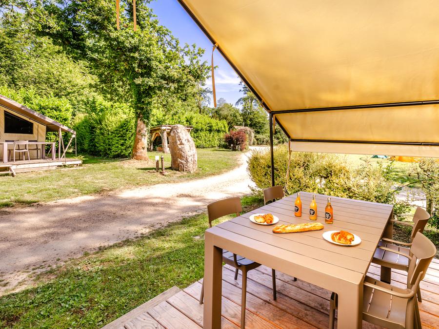 Tente en toile et en bois 4 personnes - Tente Lodge 10 + 20 m² - 2 chambres / sans sanitaires 8