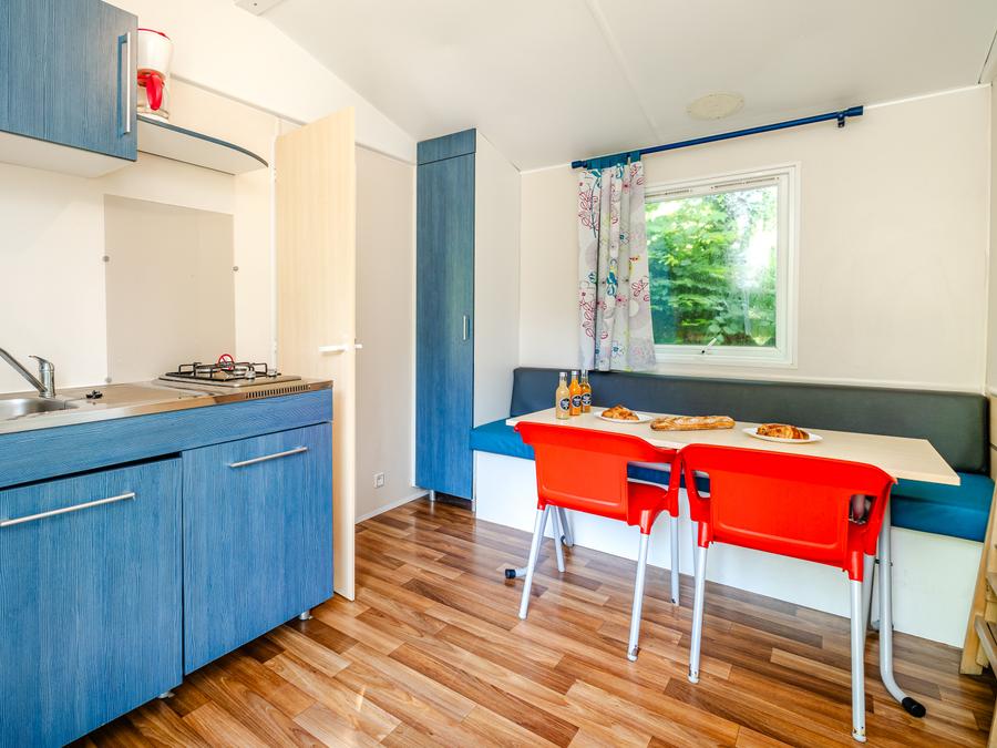 Mobilhome 4 personnes - DOMINOS 22m² / 2 chambres - sans terrasse 10