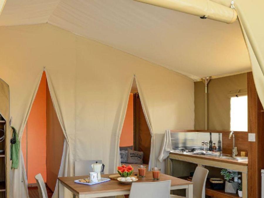 Tente en toile et en bois 5 personnes - Wood Lodge - 2 chambres - sans sanitaires 5 pers. 4