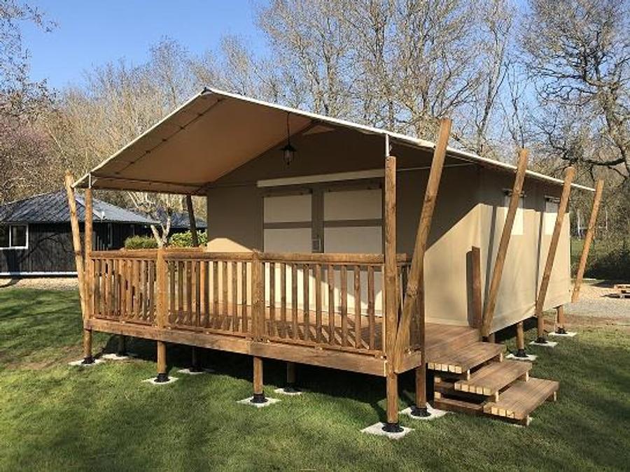 Tente en toile et en bois 5 personnes - Wood Lodge Confort 25 m2 (2 chambres ) + terrasse couverte 0