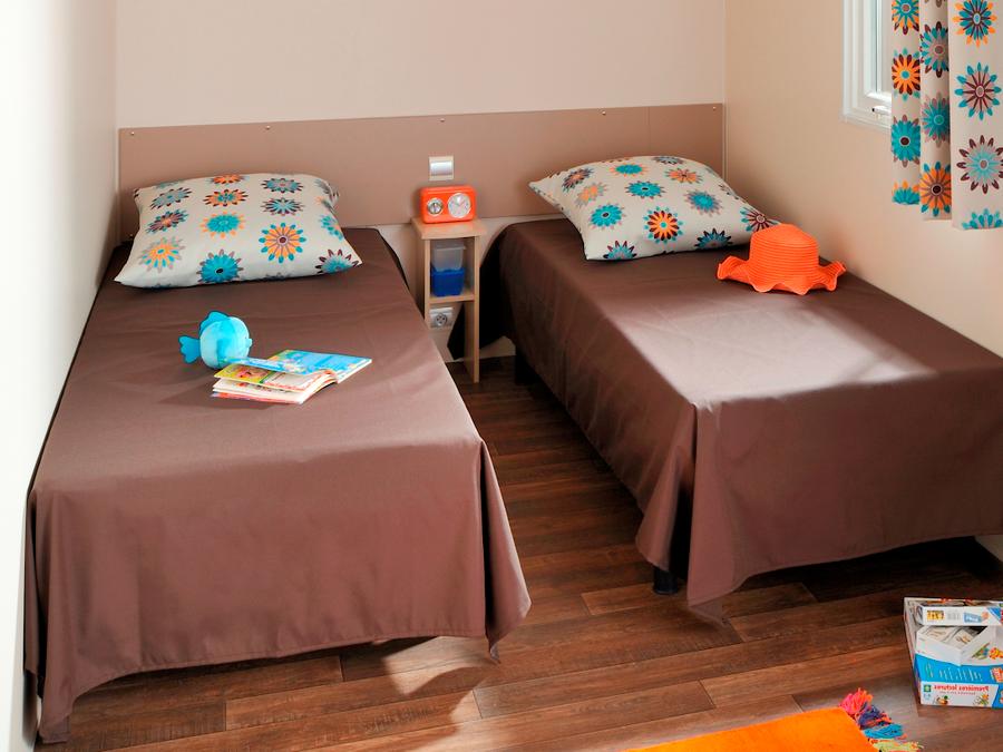 Mobilhome 4 personnes - PLUS 2 chambres 6