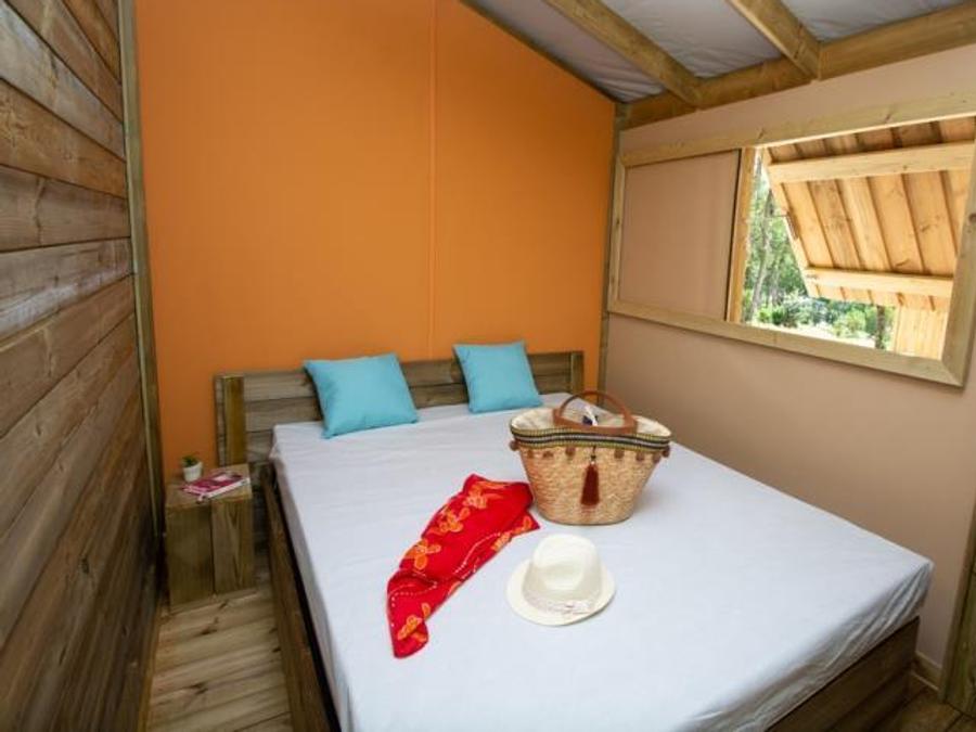 Tente en toile et en bois 4 personnes - Lodge Cosyflower LUXE PREMIUM 2