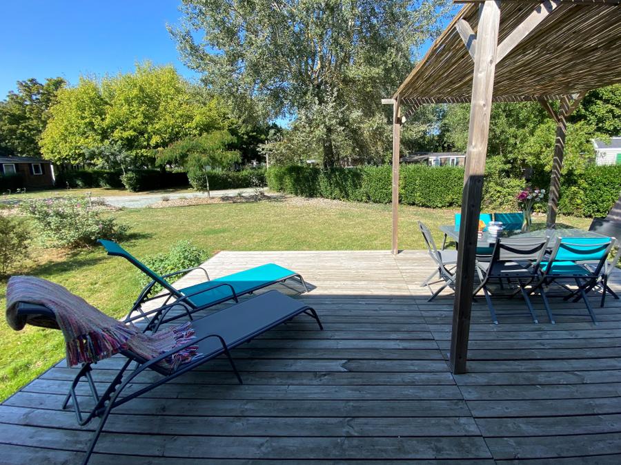 Mobilhome 6 personnes - Homeflower Premium 3 chambres 30.5m² + Terrasse semi-couverte + TV + LV 1