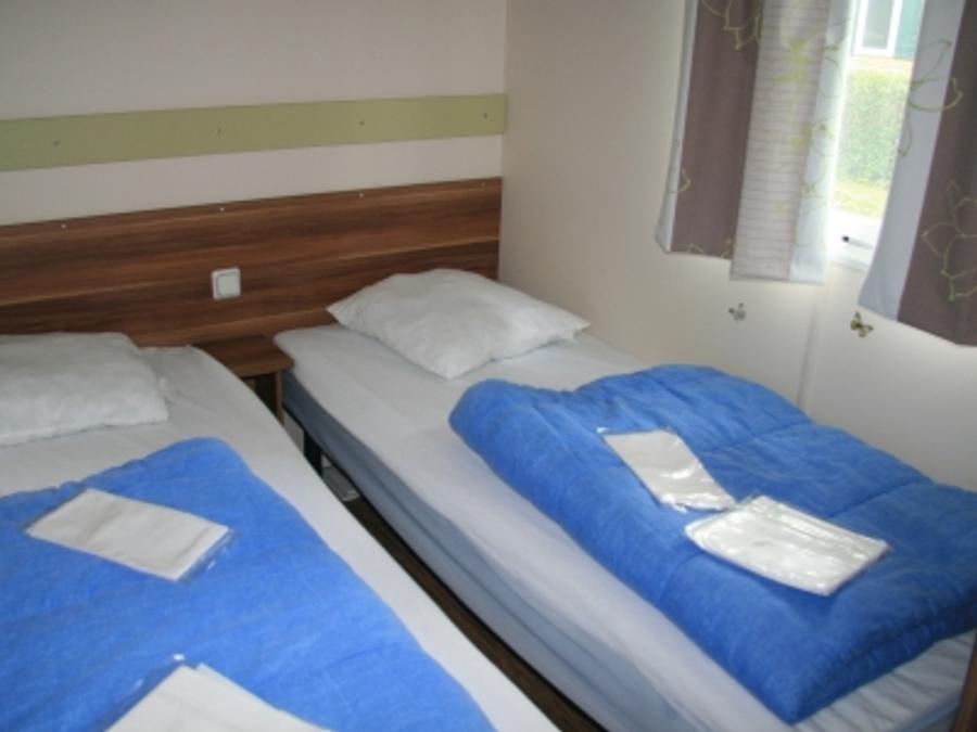 Mobilhome 6 personnes - Standard 3 chambres 34m² + Terrasse non couverte 3
