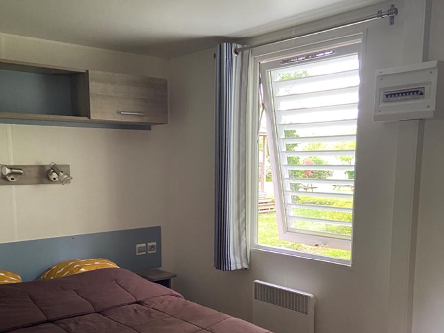 Mobilhome 2 personnes - Mobil home Standard 1 chambre 18m² + Terrasse non couverte + TV 5