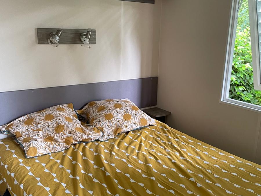 Mobilhome 4 personnes - Mobil home Premium 2 chambres 27-32m² + Terrasse semi-couverte + TV + LV (samedi) 7