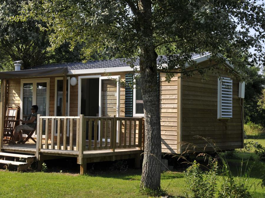 Mobilhome 4 personnes - Mobil home Premium 2 chambres 27-32m² + Terrasse semi-couverte + TV + LV (samedi) 0