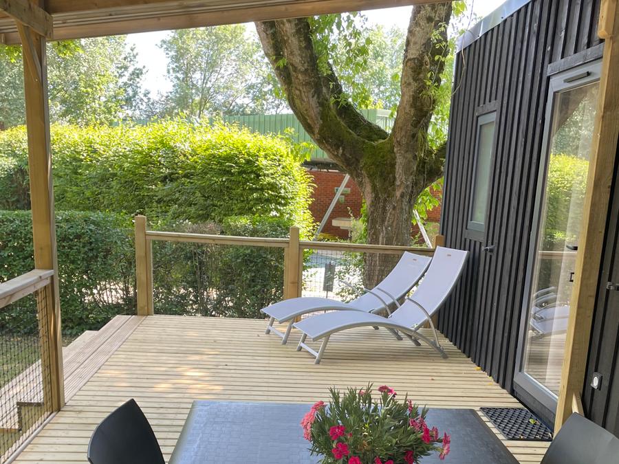 Mobilhome 4 personnes - NEW // Homeflower Premium 2 chambres 29m² + Terrasse semi-couverte + LV + TV 2