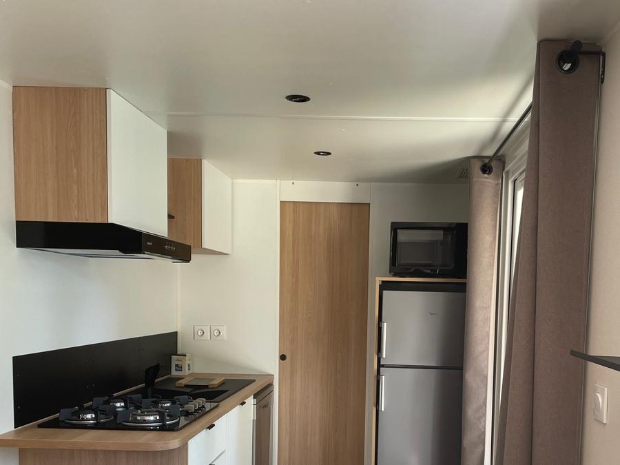 Mobilhome 4 personnes - NEW // Homeflower Premium 2 chambres 29m² + Terrasse semi-couverte + LV + TV 4