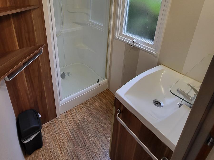 Mobilhome 4 personnes - 25 m² - 2 chambres (2 adultes max / ou familles) 5