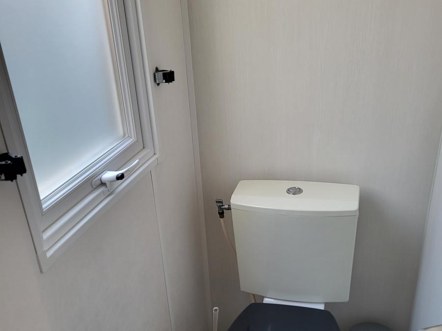 Mobilhome 4 personnes - VIP - 29 m² - 2 chambres - Terrasse double + SPA (2 adultes maximum ou famille) 11