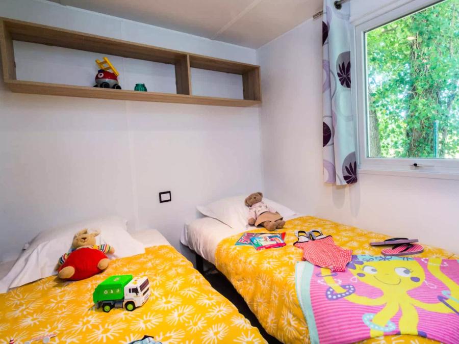 Mobilhome 5 personnes - Confort 3 Pièces 4/5 Personnes + TV 4