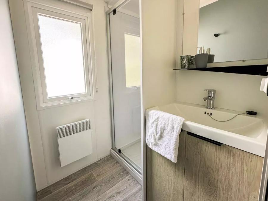 Mobilhome 5 personnes - Confort 3 Pièces 4/5 Personnes + TV 2