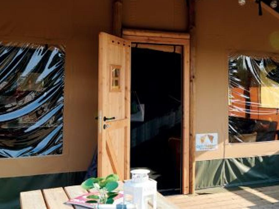Tente en toile et en bois 6 personnes - SAFARI COTTAGE INSOLITE PREMIUM 0