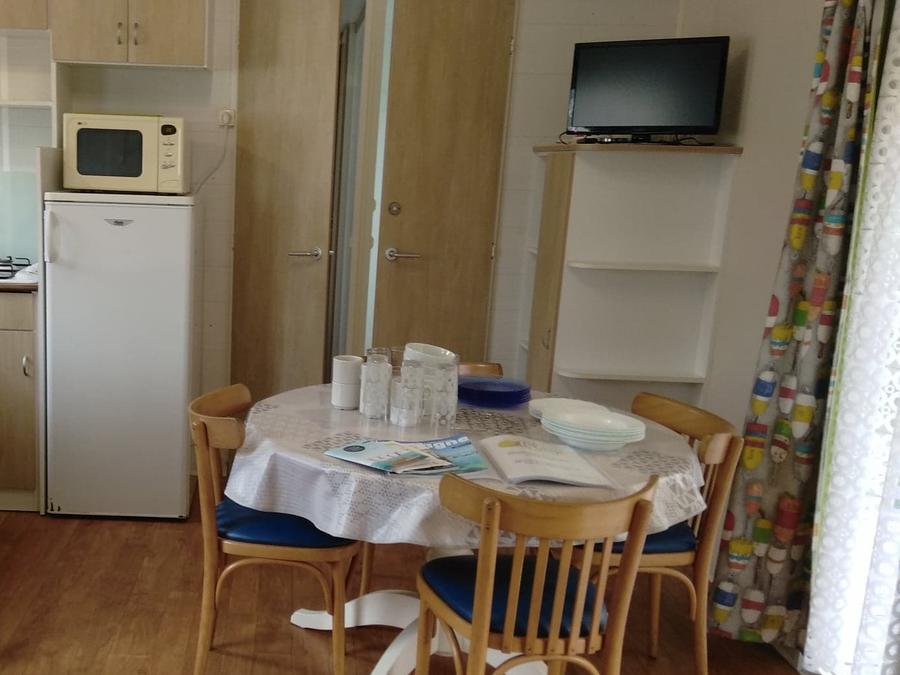 Mobilhome 4 personnes - 2 chambres - Terrasse couverte HOLIDAYS 2