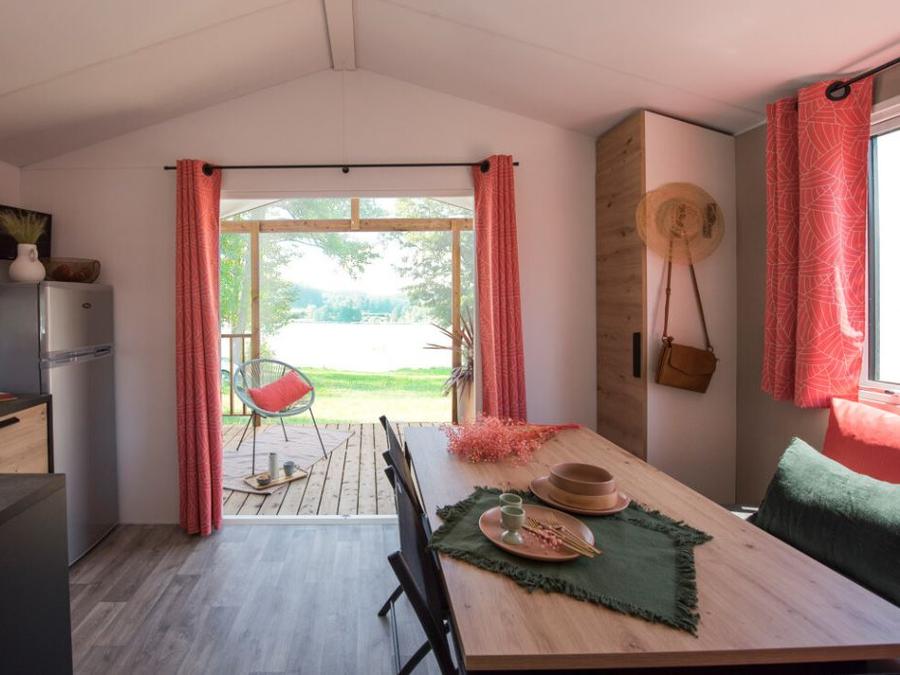 Mobilhome 4 personnes - 2 chambres - Terrasse intégrée 2