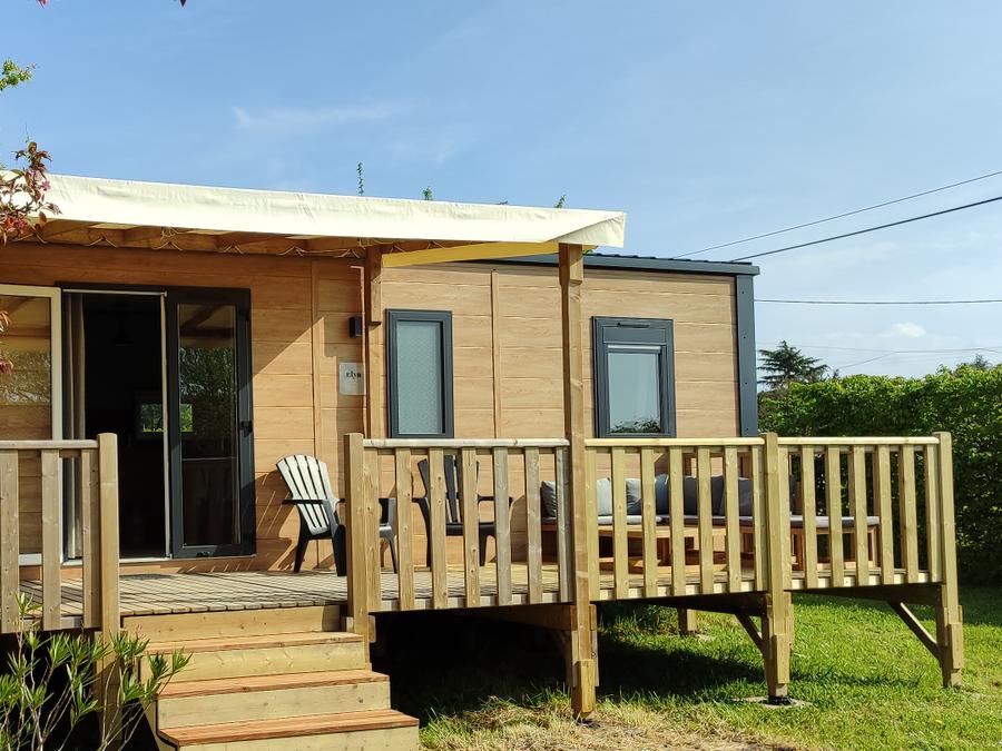 Mobilhome 6 personnes - Cottage Privilège 40m2 (3 chambres, 2 sdb) +climatisation + terrasse 10