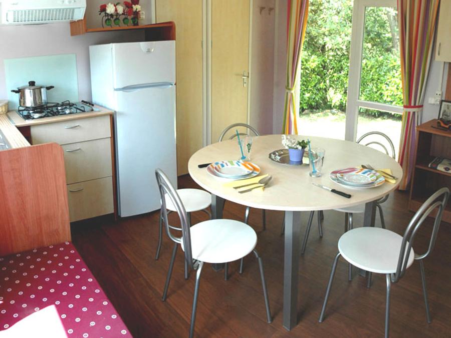 Mobilhome 6 personnes - Carnac STANDARD + 32m² (3 chambres - 6 personnes) Terrasse couverte + TV 1