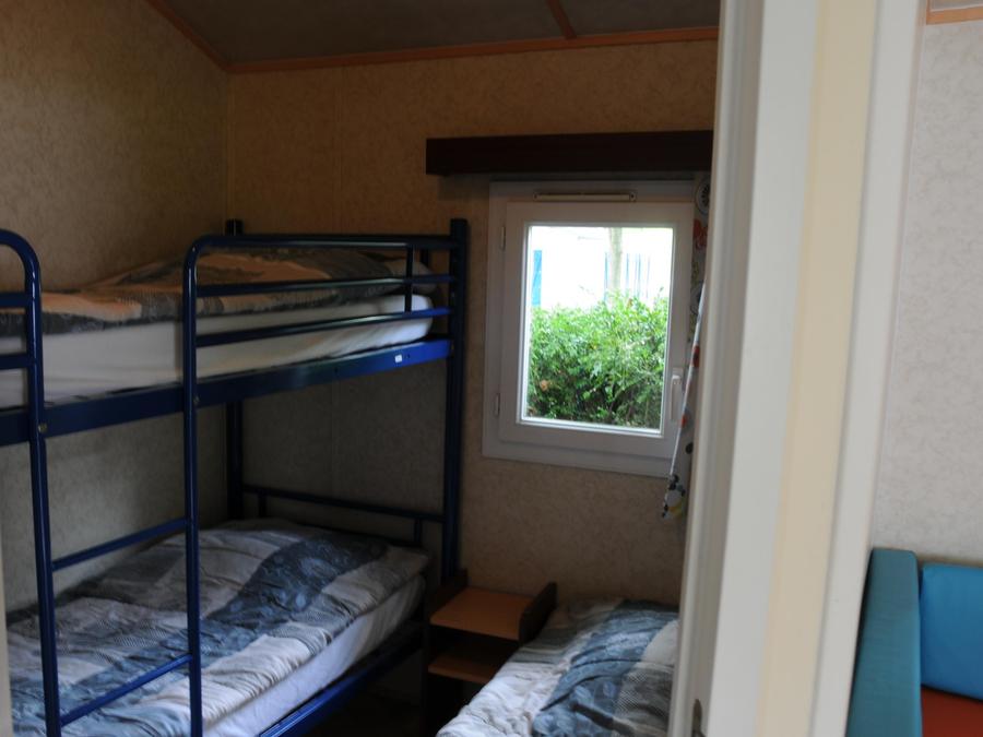 Mobilhome 5 personnes - Mobi-home Berric STANDARD 27m² (2 chambres) + Terrasse couverte + TV 5