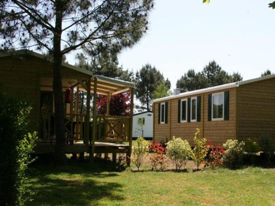 Mobilhome 6 personnes - CLASSIC 28-2 >10ans - maxi 4 adultes - TV, 2 chambres, environ 28m² 3