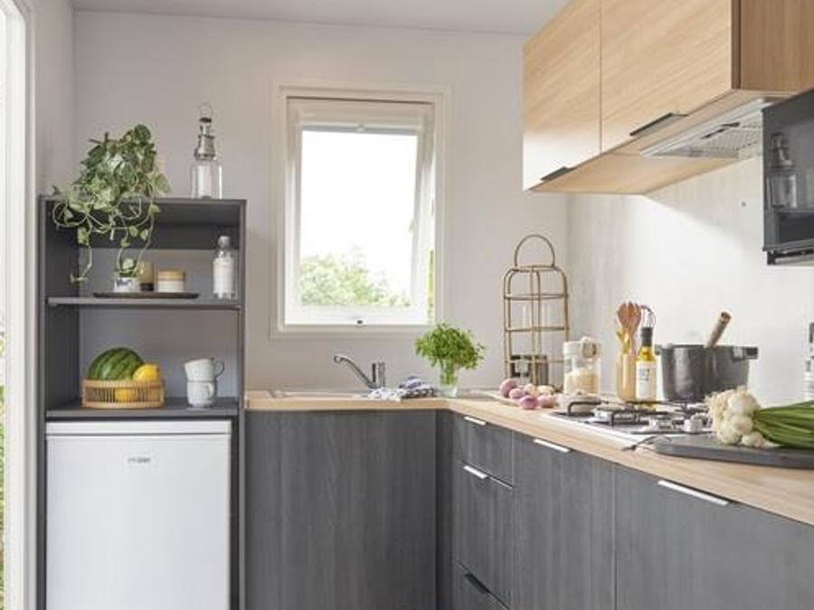 Mobilhome 6 personnes - CONFORT 30-2 - maxi 4 adultes - TV, 2 chambres (lit 160*200), environ 30m², 2 chiliennes 2