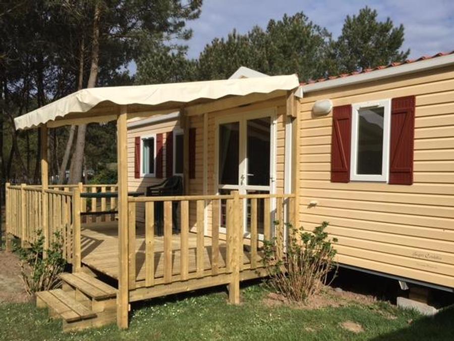 Mobilhome 8 personnes - CLASSIC35-3 >10ans - maxi 6 adultes - TV, 3 chambres, environ 35m² 0