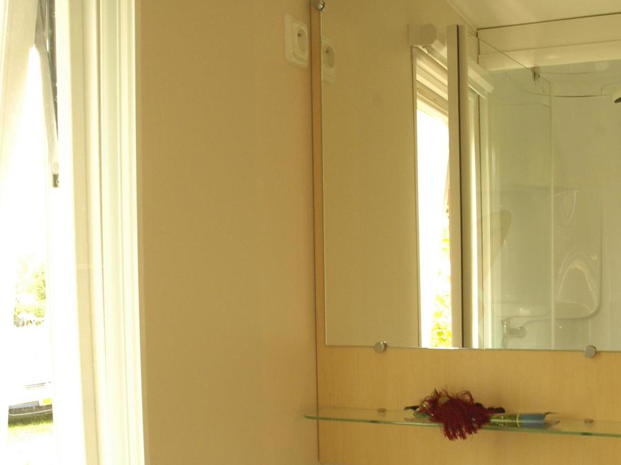 Mobilhome 8 personnes - CLASSIC35-3 >10ans - maxi 6 adultes - TV, 3 chambres, environ 35m² 7
