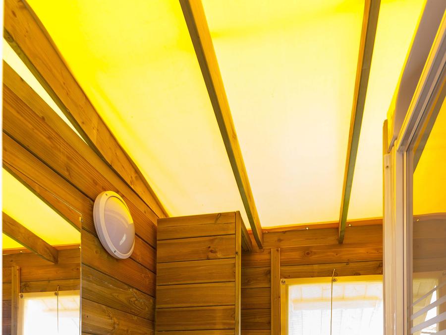 Insolite 5 personnes - INSOLITE 25-2 (Cabane sur pilotis Ecologe) >10ans ; maxi 4 adultes (Lits superposés) TV 9