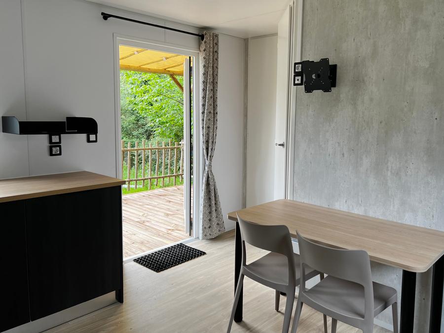 Mobilhome 6 personnes - CONFORT 27-2 (Mobil-home) - TV, 2 chambres, environ 30m² NOUVEAU 2023 - MAX 4 ADULTES / 3