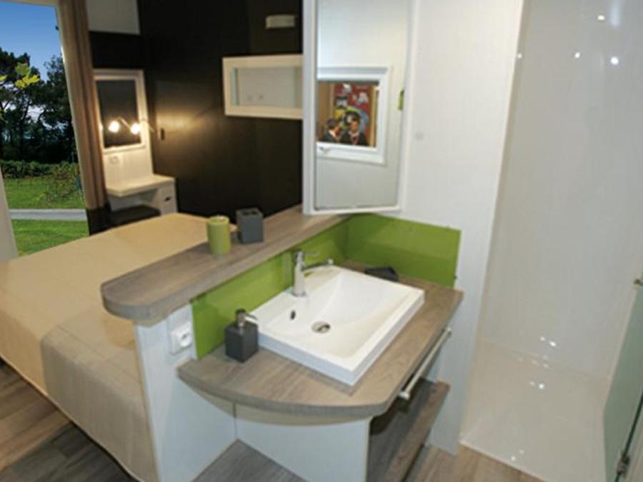 Mobilhome 5 personnes - CONFORT 35-2-2 (Mobil-home Taos) - TV, 2 ch + 2 sdb (lits superposés), env 35m² - MAX 4 ADULTES / 7