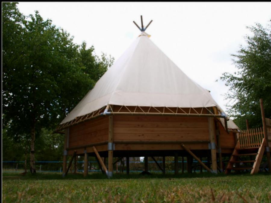 Tente en toile et en bois 4 personnes - Tipi confort 0