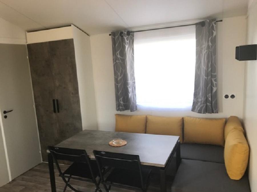 Mobilhome 4 personnes - Mobil-home Confort VENUS 22m² - 2 chambres + terrasse semi couverte 9m² 2
