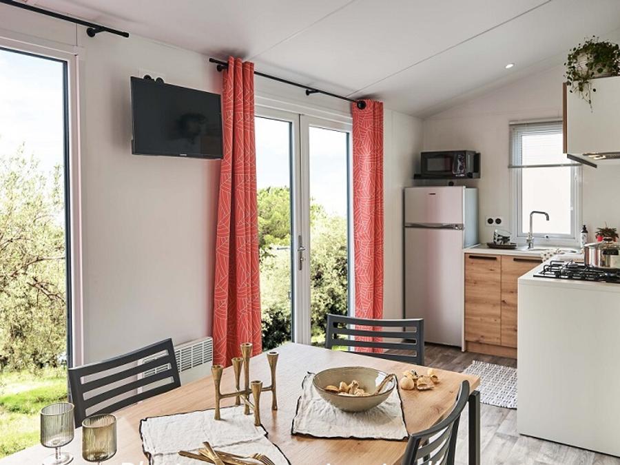 Mobilhome 11 personnes - Tribu 71m² (5 chambres 3 SDB) + terrasse 2