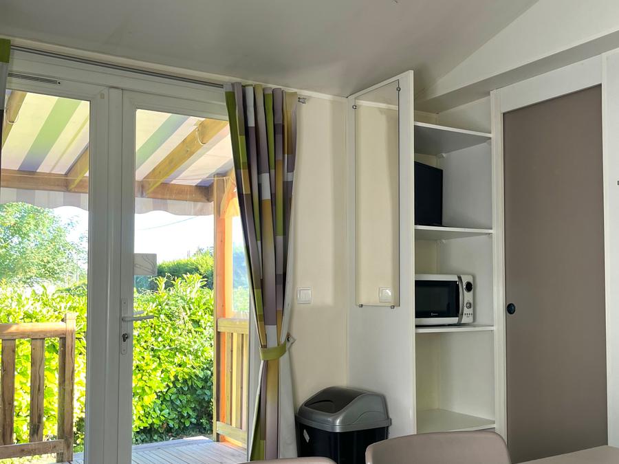 Mobilhome 4 personnes - Mobil-home - 30-35 m² - 2 chambres avec terrasse 4