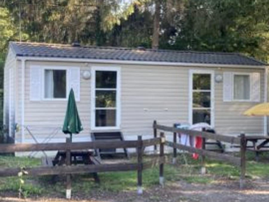 Mobilhome 1 personne - 02-Mobil-Home Mitoyen Standard 17m2 (1ch - 1 pers.) + TV + Clim 3