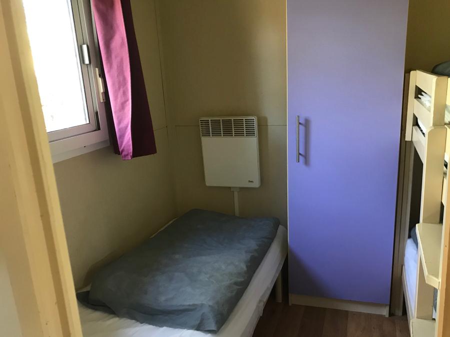 Chalet 2 personnes - 06-Chalet Confort 24m2 (2ch - 1/5 pers.) + Terasse couverte + TV + Clim - prix pour 2 personnes 4