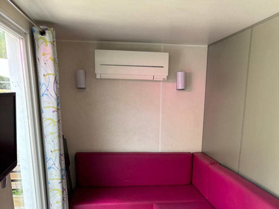 Mobilhome 2 personnes - 13-La Folle entreprise 32m2 (2ch - 2/6pers.) + Jaccuzzi + Lits faits + serviette + kit boissons + TV - prix pour 2 personnes 5
