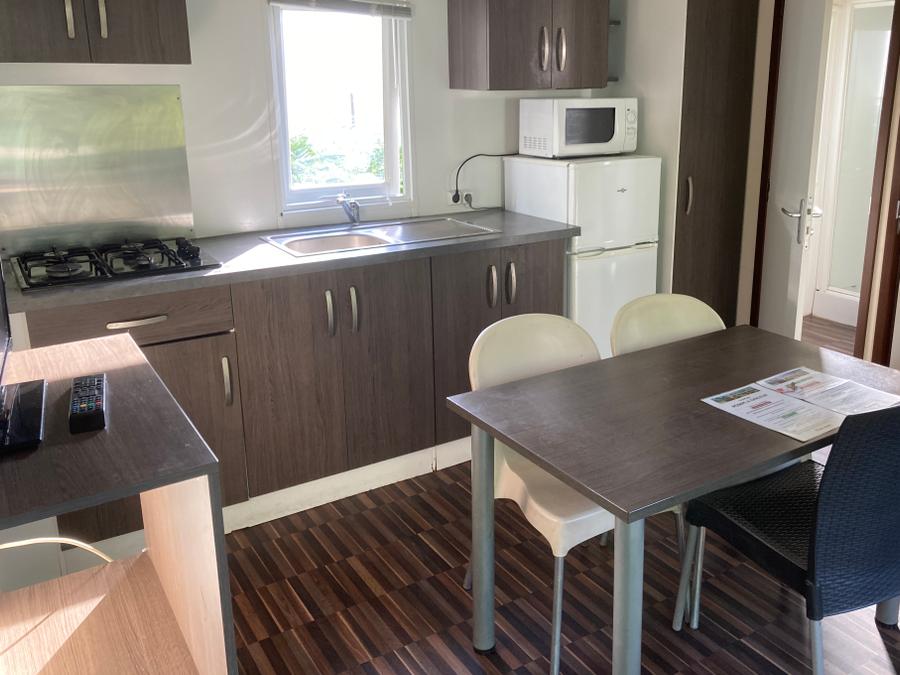 Mobilhome 2 personnes - 08-Mobil-Home Confort 32m2 (2ch - 2/6 pers.) + TV + Clim - prix pour 2 personnes 1