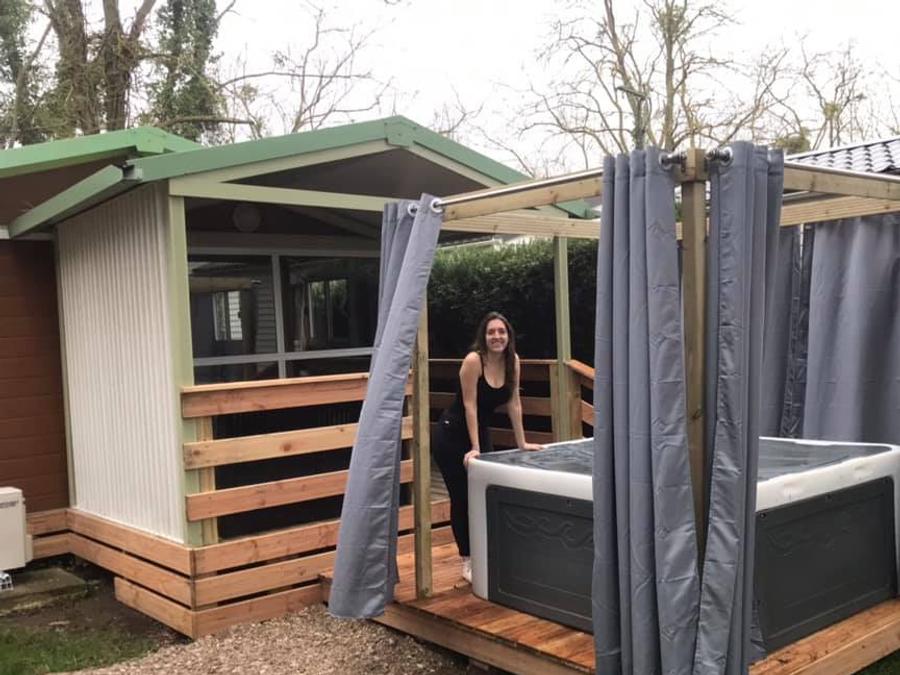 Chalet 2 personnes - 10-Chalet du Belier Confort 24m2 (2ch - 5pers) + Jaccuzzi + Lits faits + serviette + kit boisson - prix pour 2 personnes 1