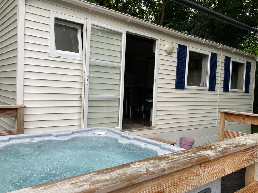Bungalow 2 personnes - 11-Bungalow Les Croisettes 30m2 (2ch - 2/6pers) + jaccuzzi + lits faits + serviette + kit boissons - prix pour 2 personnes 1
