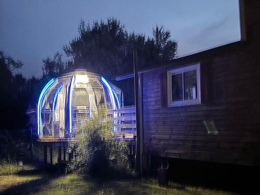 Insolite 2 personnes - 18-Château Mobile 28m2 (2ch - 2/6pers.) + TV+Clim + Jaccuzzi + lit faits + serviettes + kit boissons - prix pour 2 personnes 3