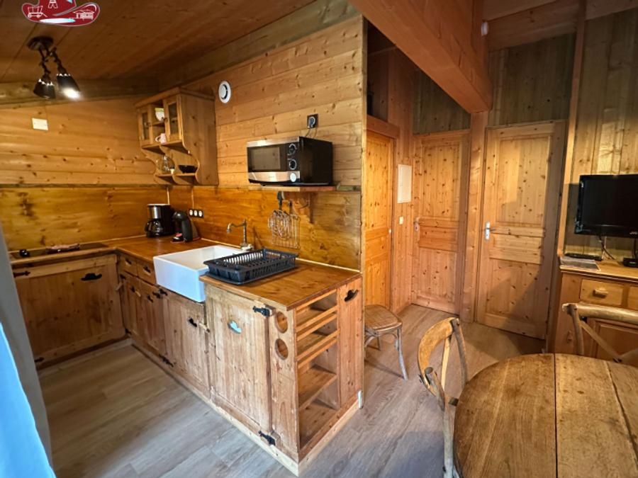 Chalet 5 personnes - Cabane du Pionnier 12